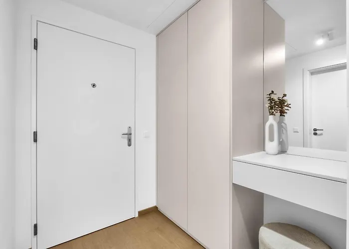 Skypark Golden Palace With Parking